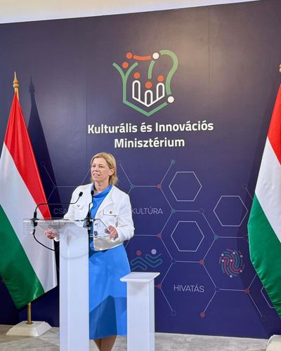 Újabb 10 milliárd a fiatalok mobilitására